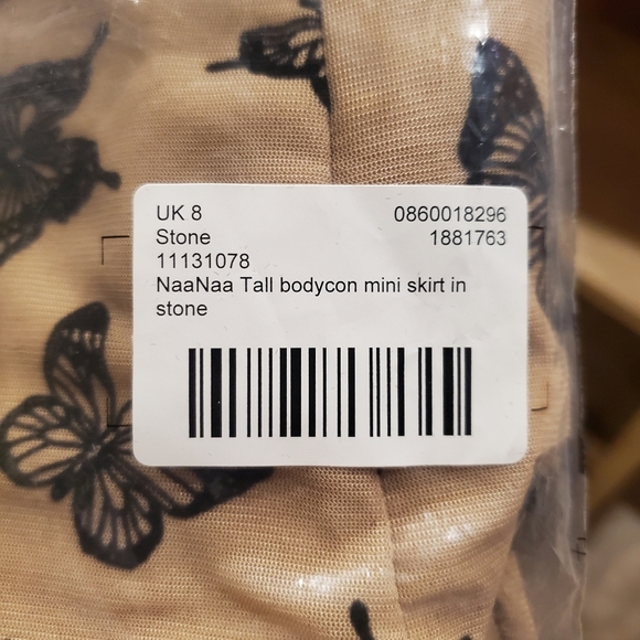 NAA NAA | Body-Con Mini Skirt in Stone sz 4 - Picture 11 of 14
